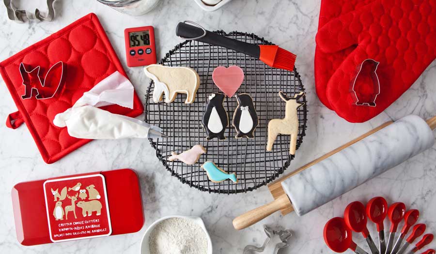 Crate and Barrel, 23 Nisan’ı Le Fırın’ın yetenekli şefi Bengi Kurtcebe’nin çocuklarla birlikte gerçekleştireceği tatlı workshop’u ile kutluyor,anne çocuk etkinlikleri, Annesinin Meleği, bebek blog, bebek blogları, çocuk etkinlikleri, çocuklar için ücretsiz aktiviteler, Tüm atölye çalışmaları ücretsiz olarak gerçekleştiriliyor., Tüm etkinlikler ücretsizdir., ucretsiz, ücretsiz çocuk aktiviteleri, Ücretsiz Çocuk Atölyeleri, Ücretsiz çocuk etkinliği, Ücretsiz Eğitim & Etkinlik, Ücretsiz Etkinlik, ücretsiz giriş,crate&barrel,tatlı workshop,marshmallow, kurabiye, cupcake ve cake-pop,23 Nisan Ulusal Egemenlik ve Çocuk Bayramı etkinlikleri