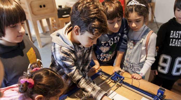 Çocuklar İstanbul Modern’de sanat ve teknoloji ile buluşuyor! Art Maker Lab: Çocuklar İstanbul Modern’de sanat ve teknoloji ile buluşuyor!