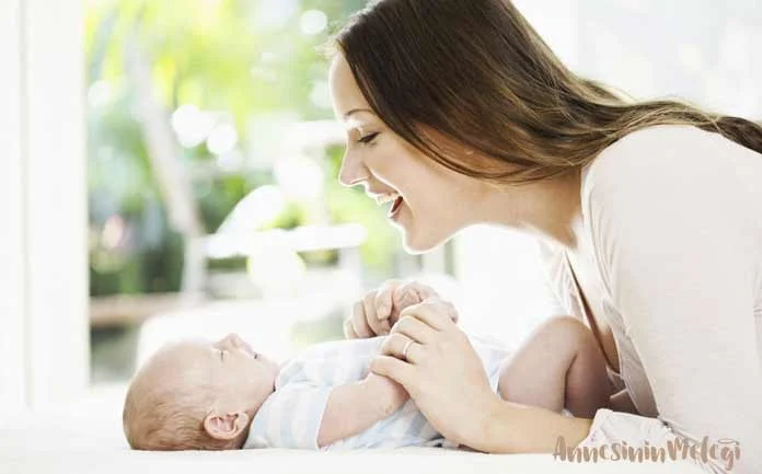 Bebeğin zeka gelişimi için beslenme ve pozitif etkileşim önemli