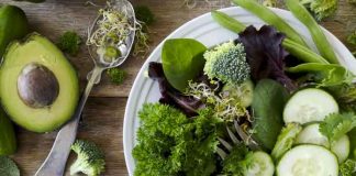 Sağlıklı bir beyin için ne yenilmeli? Beyin dostu beslenme nasıl olabilir? Yeşillikleri sofranızdan eksik etmeyin